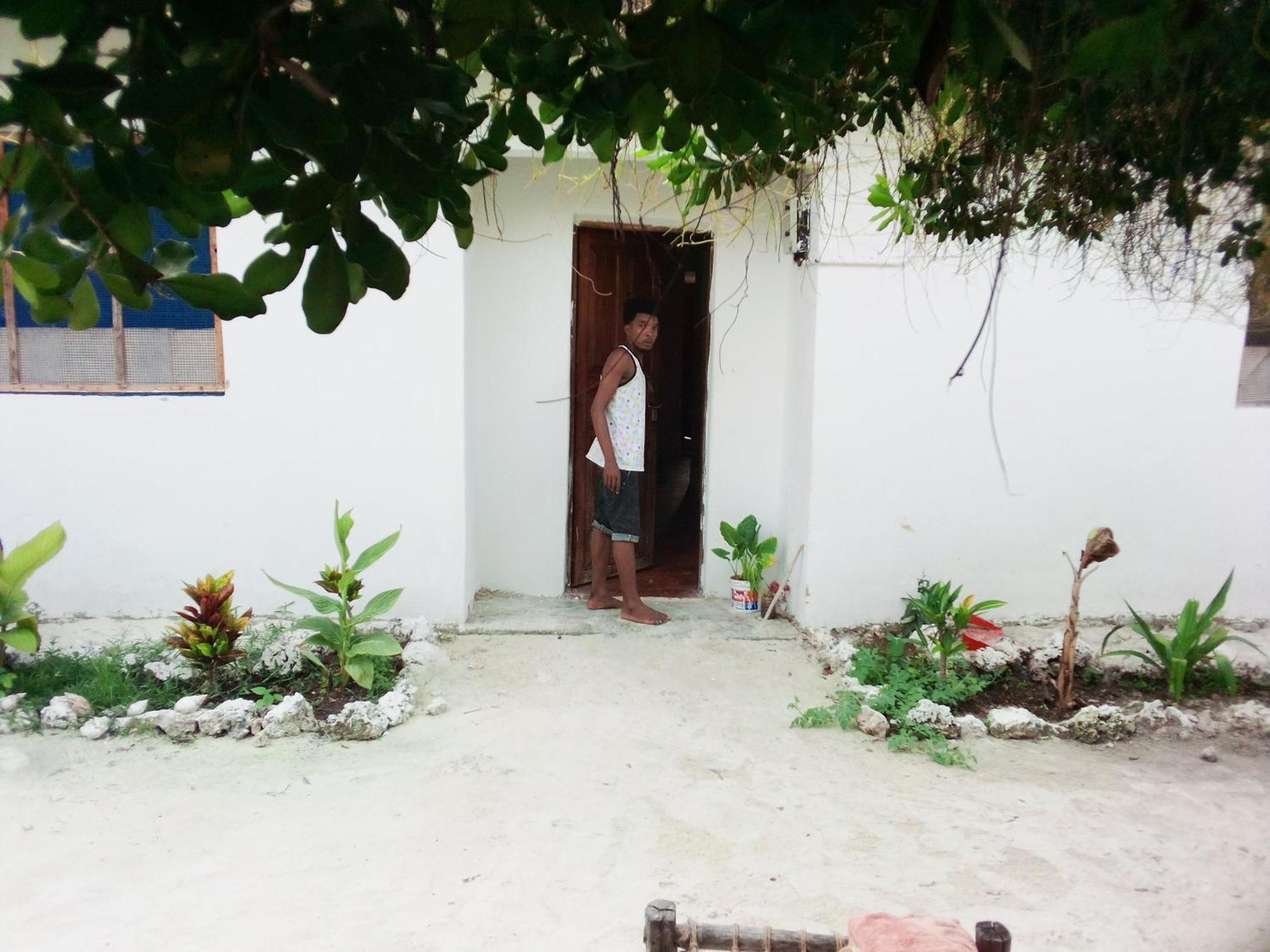 Moringe Home Stay - Village House Jambiani  Room photo