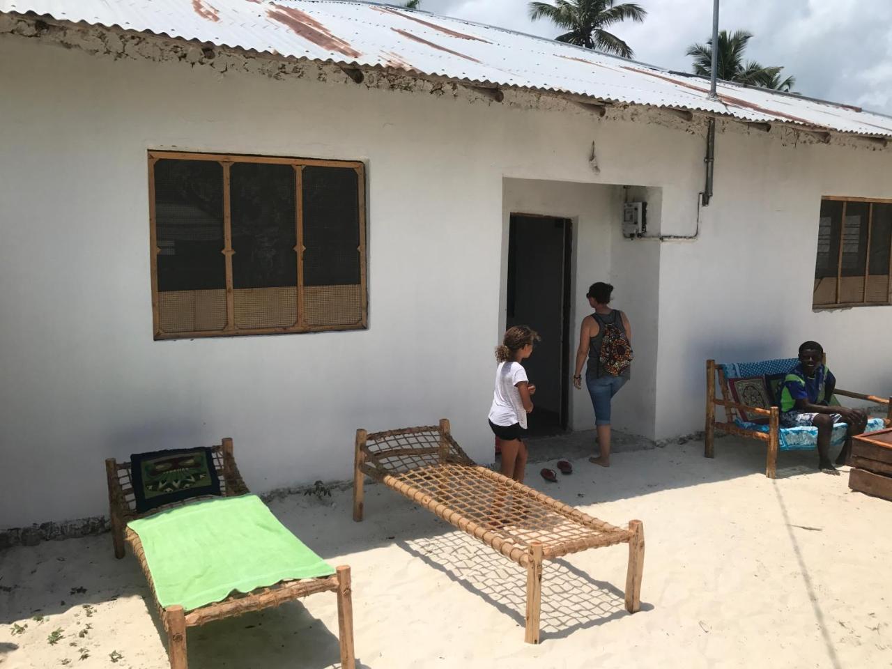 Moringe Home Stay - Village House Jambiani  Exterior photo